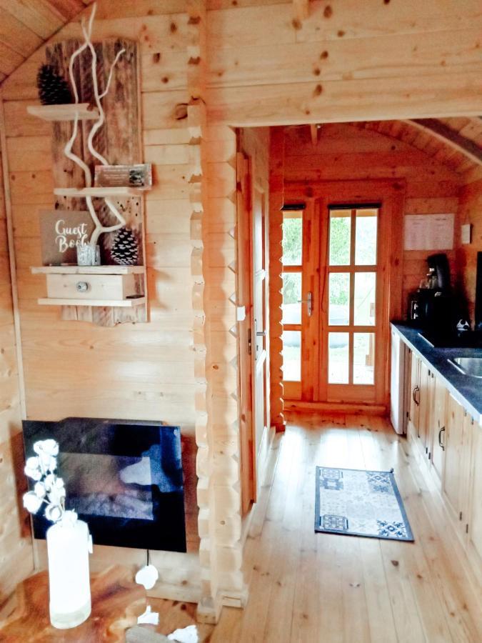 Готель Le Pressoir De Gisay Екстер'єр фото